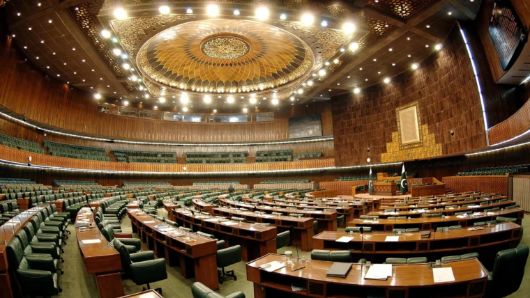Senate Passes Bill to Set Up More Accountability Courts
